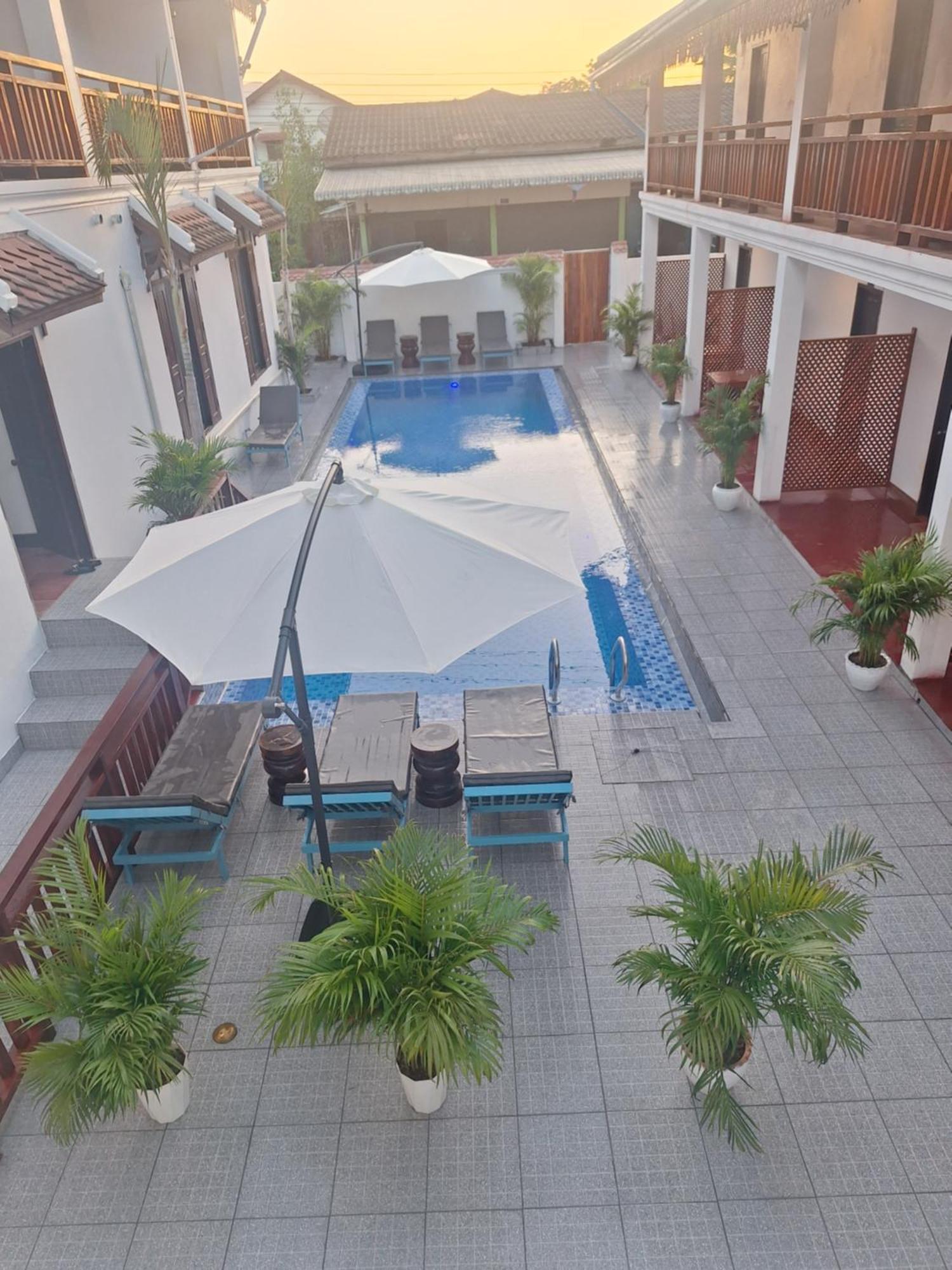 Luang Prabang Pavilion Hotel & Travel Exterior foto