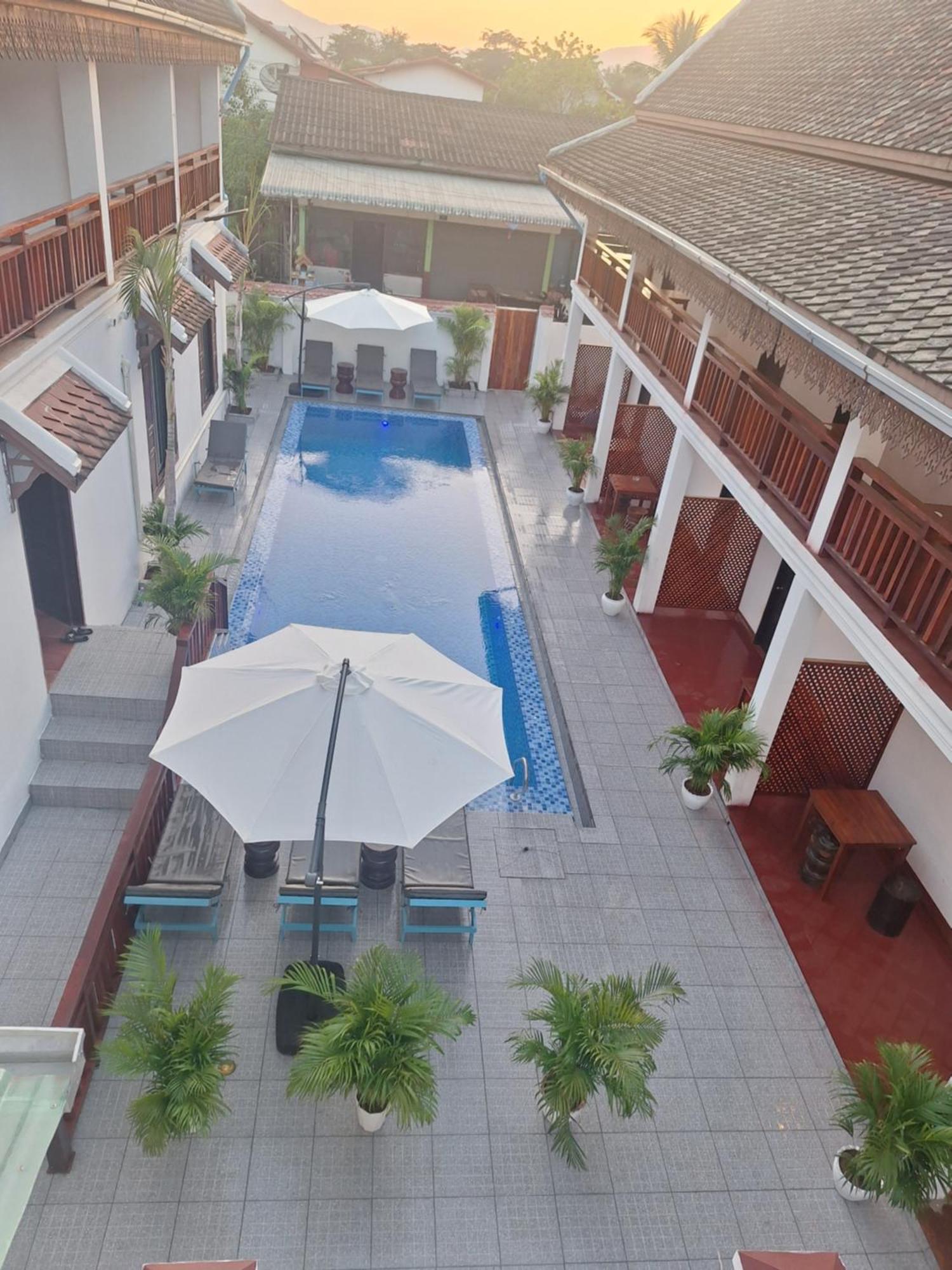 Luang Prabang Pavilion Hotel & Travel Exterior foto