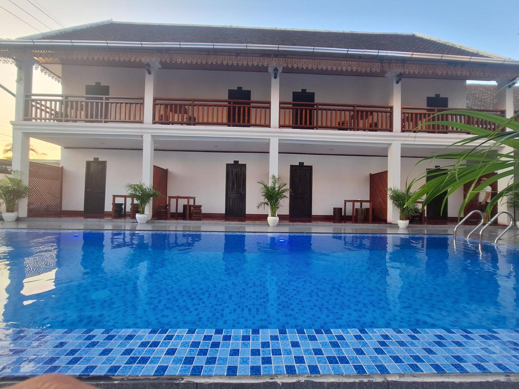 Luang Prabang Pavilion Hotel & Travel Exterior foto